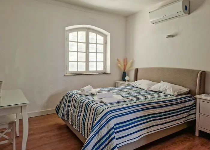 Qta Do Eucalipto Φάρο